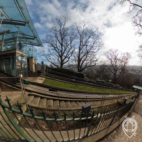 funiculaire-montmartre-haut