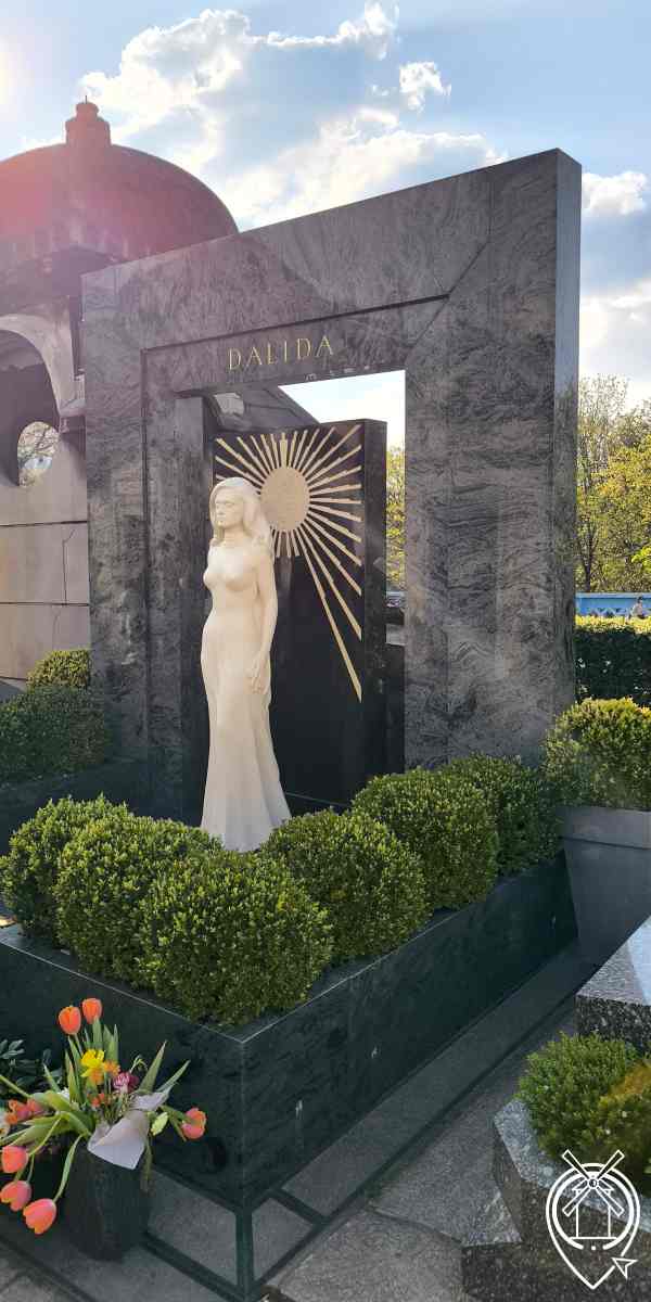 tombe-dalida-montmartre-3