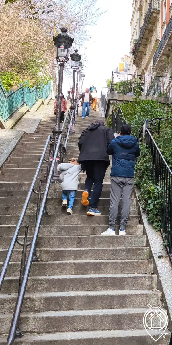 escaliers-rue-paul-albert escaliers-rue-paul-albert