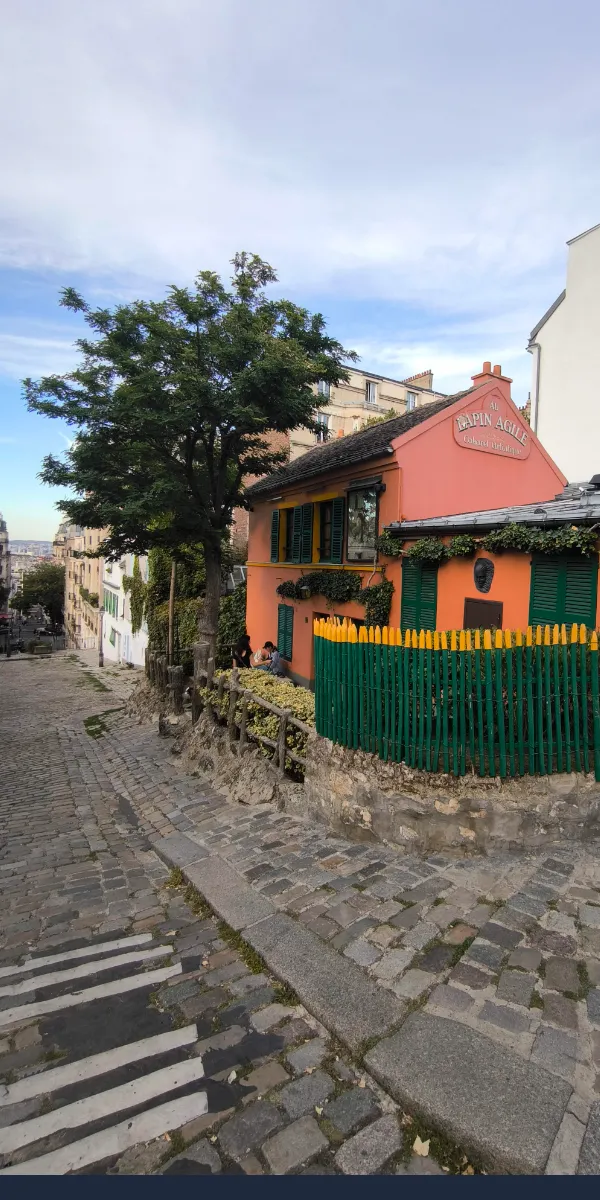 rue-des-saules-montmartre